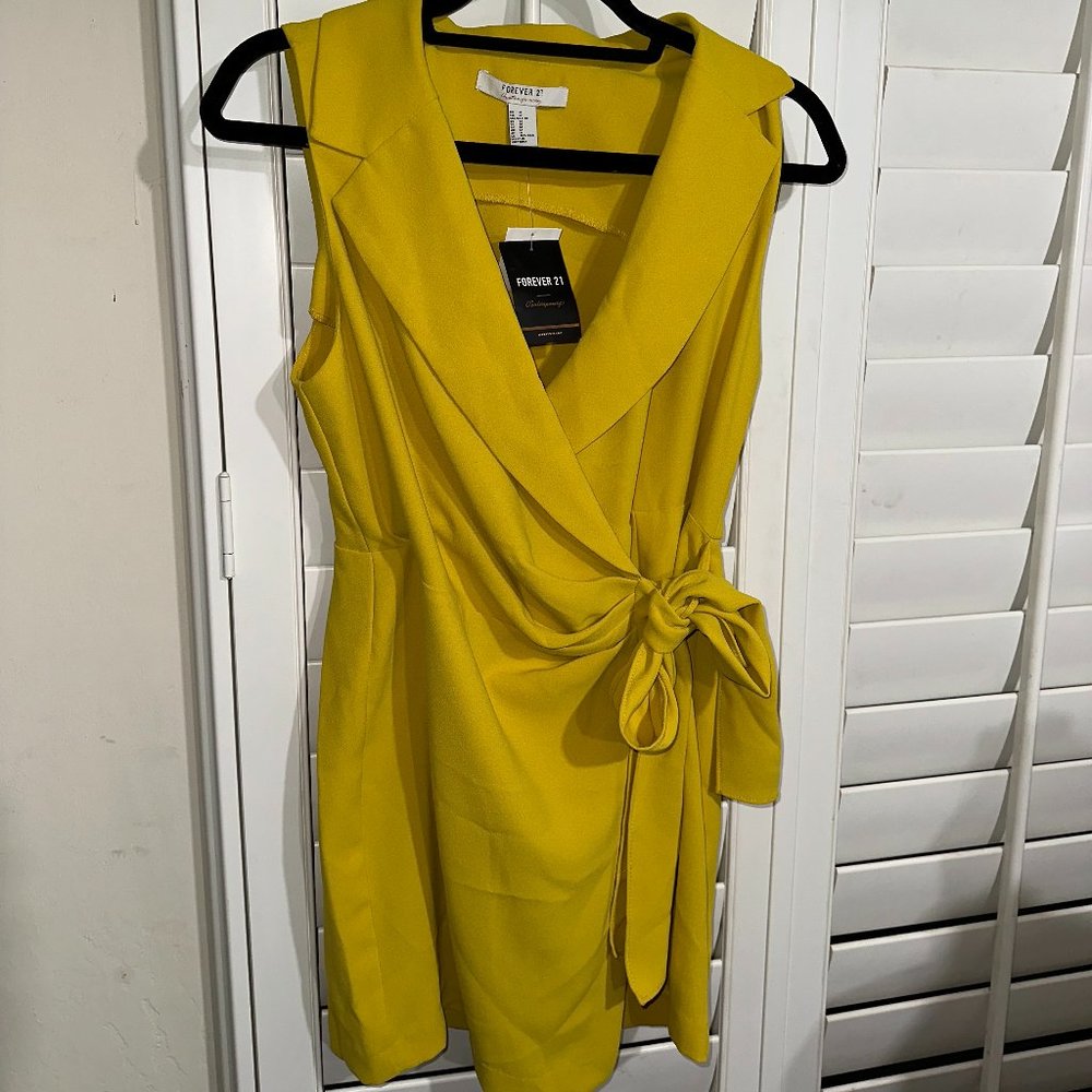 Short (Depending on person's height) Wrap/Tie Dress